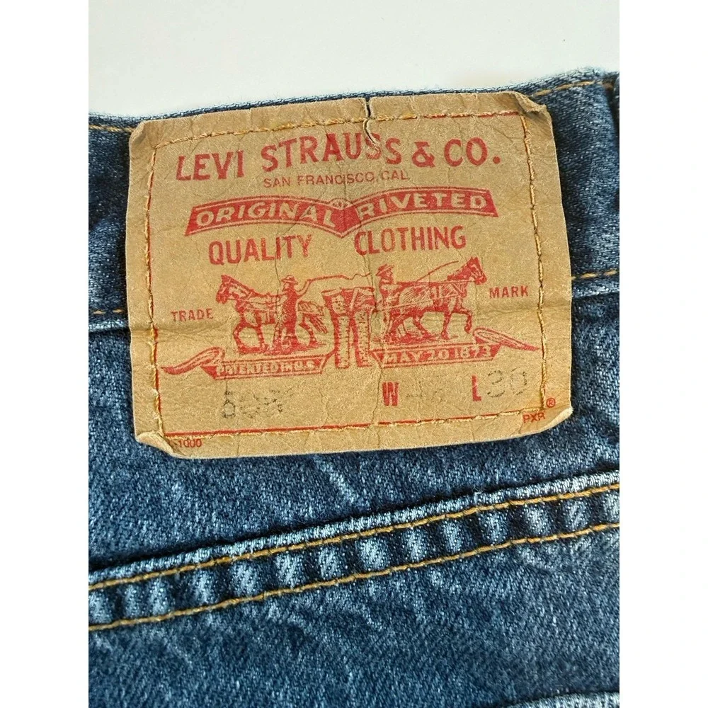 Levi's 505 Regular Fit‎ Jeans Men's 42x30 Vintage Y2K Medium Wash Straight Leg